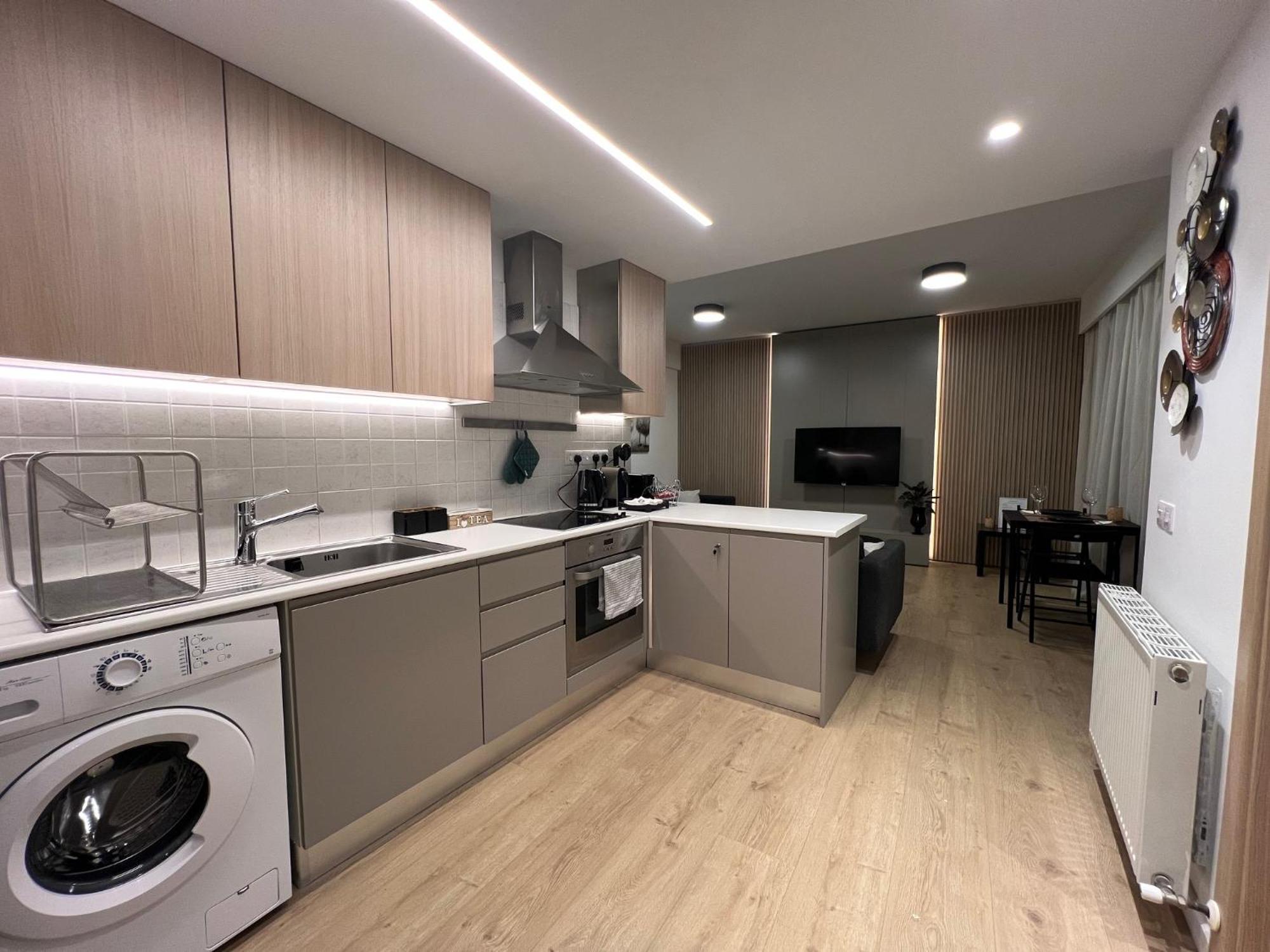 Strovolos Daniela'S Modern Apartment מראה חיצוני תמונה
